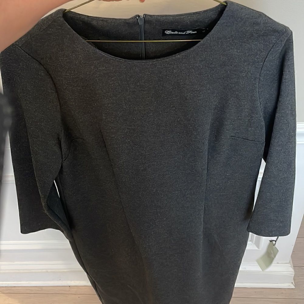 ESTELLE AND FINN CHARCOAL SHEATH DRESS. 3/4 SLEEVE. ELEGANCE PERSONIFI… - Picture 3 of 14